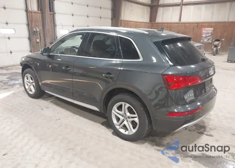 2018 Audi Q5 2.0T Premium/2.0T Tech Premium z USA, uszkodzony, nr VIN WA1BNAFY4J2233408
